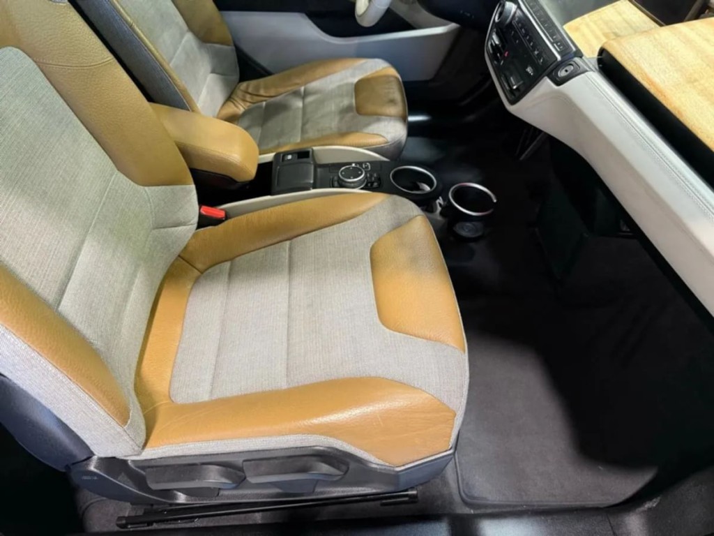 2014 BMW i3 Image 27