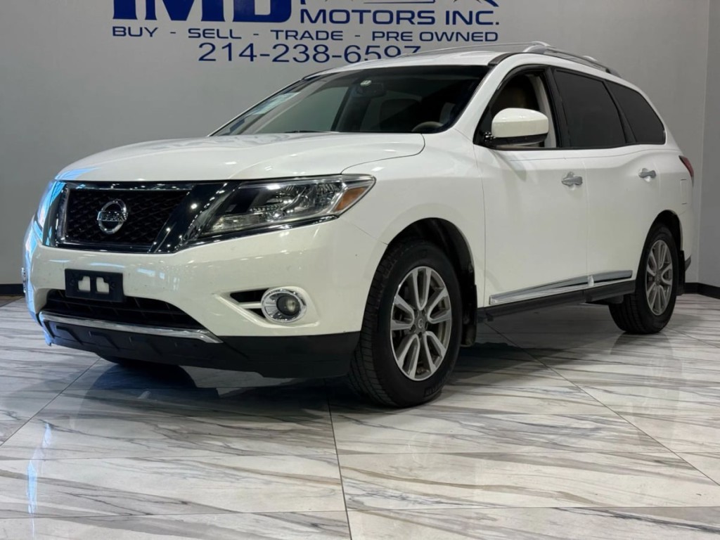 2014 Nissan Pathfinder Image 2