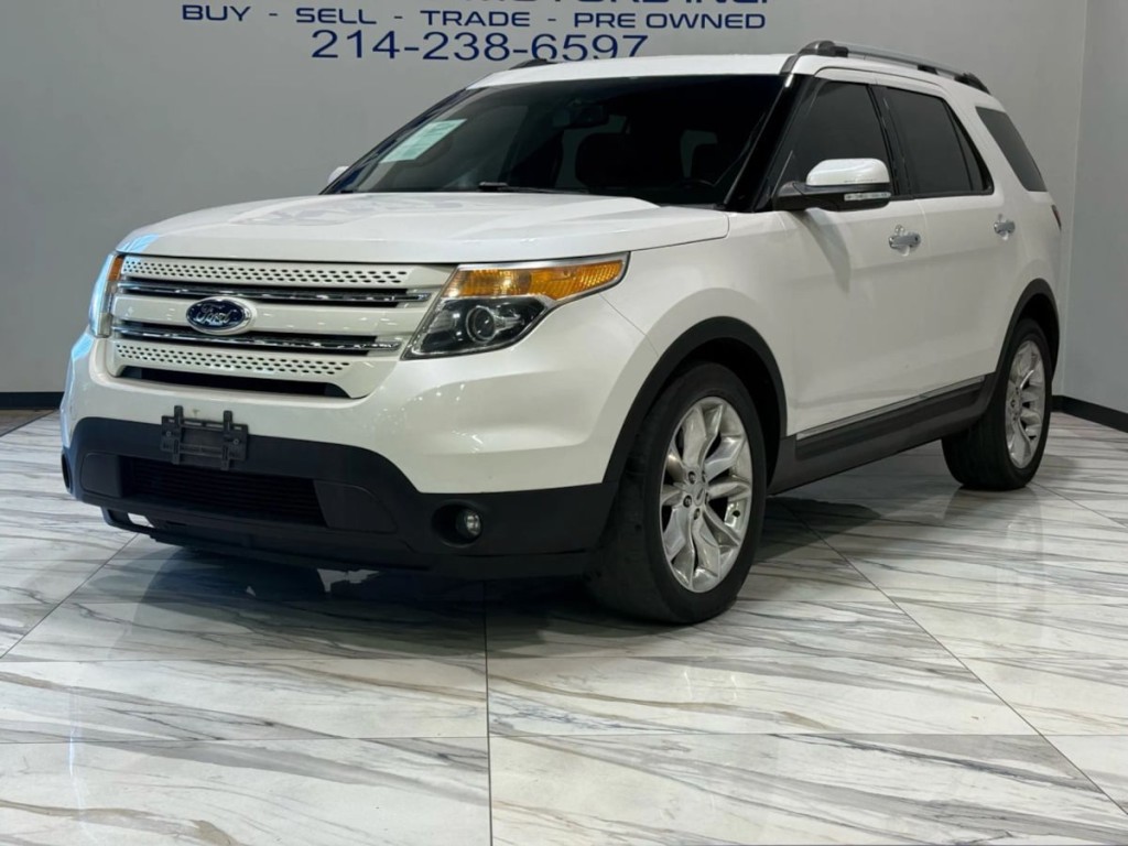 2015 Ford Explorer Image 2