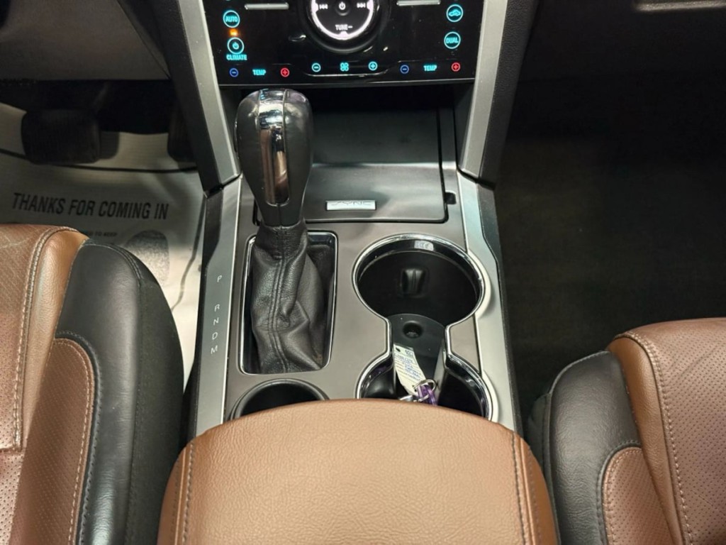 2015 Ford Explorer Image 22