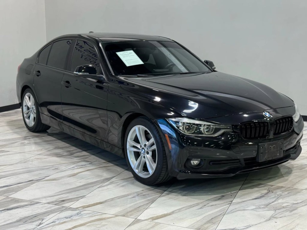 2018 BMW 3 Series Image 4