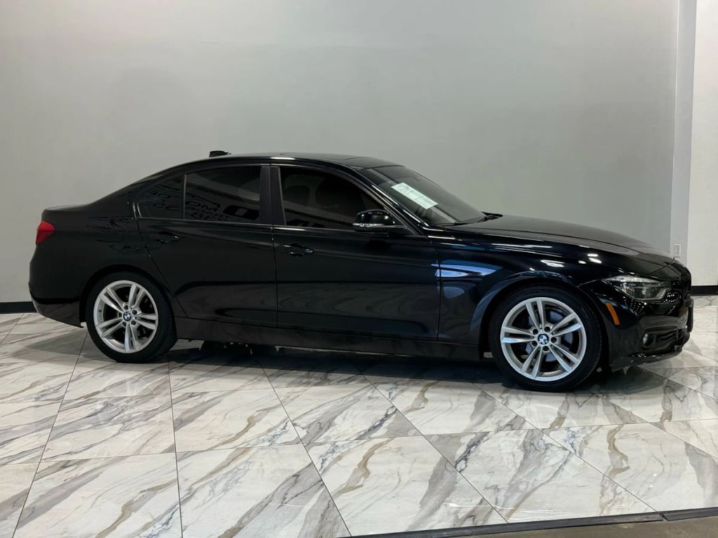 2018 BMW 3 Series Image 5
