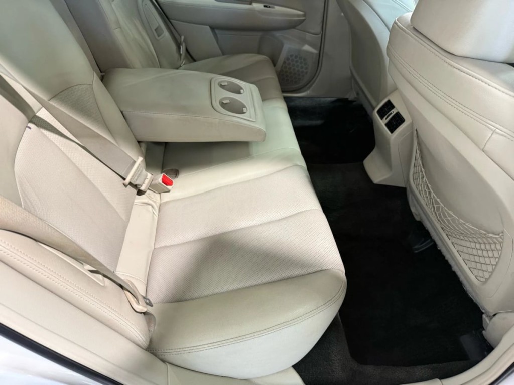 2013 Subaru Outback Image 33