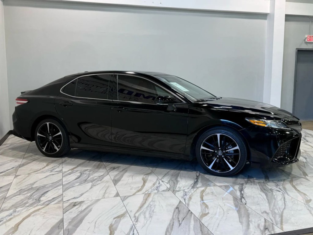 2020 Toyota Camry Image 5