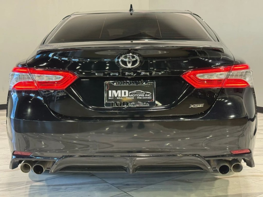 2020 Toyota Camry Image 7