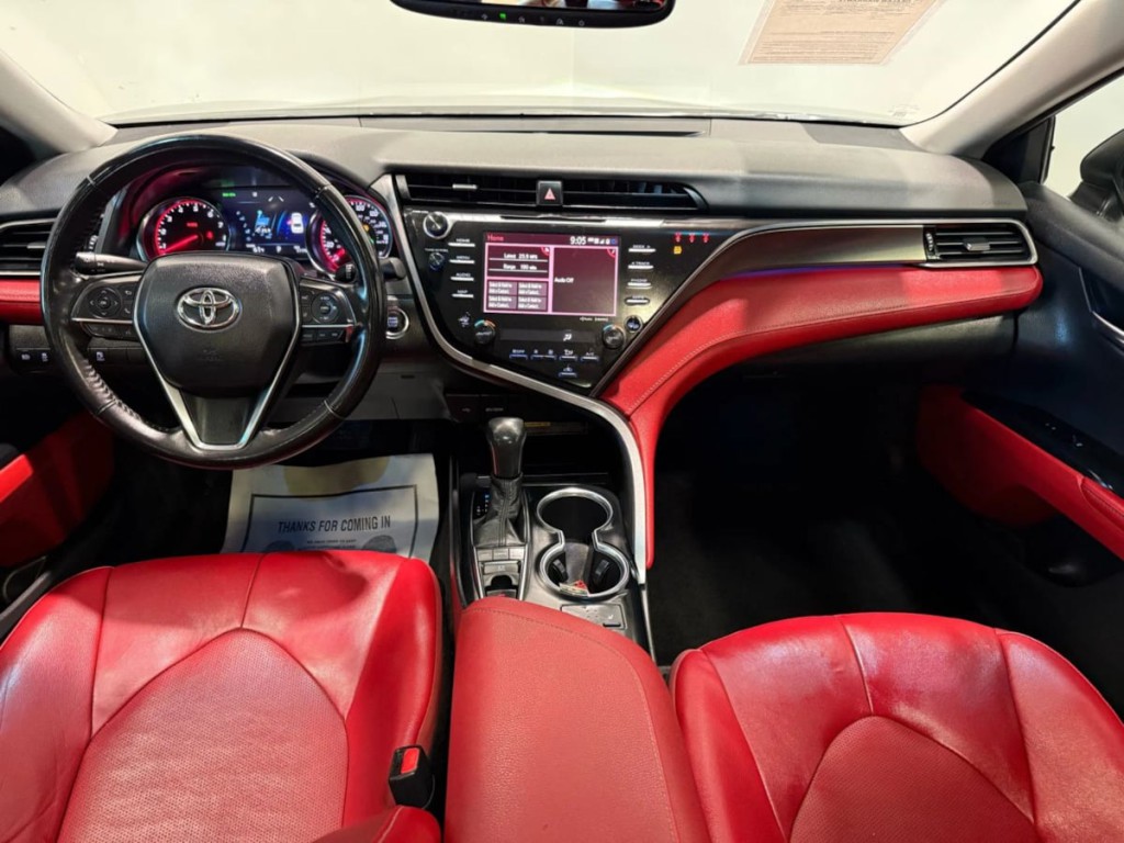2020 Toyota Camry Image 14