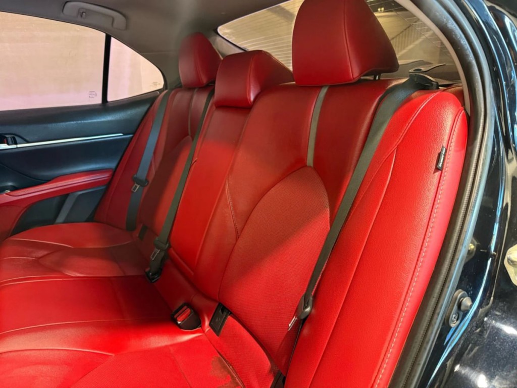 2020 Toyota Camry Image 23