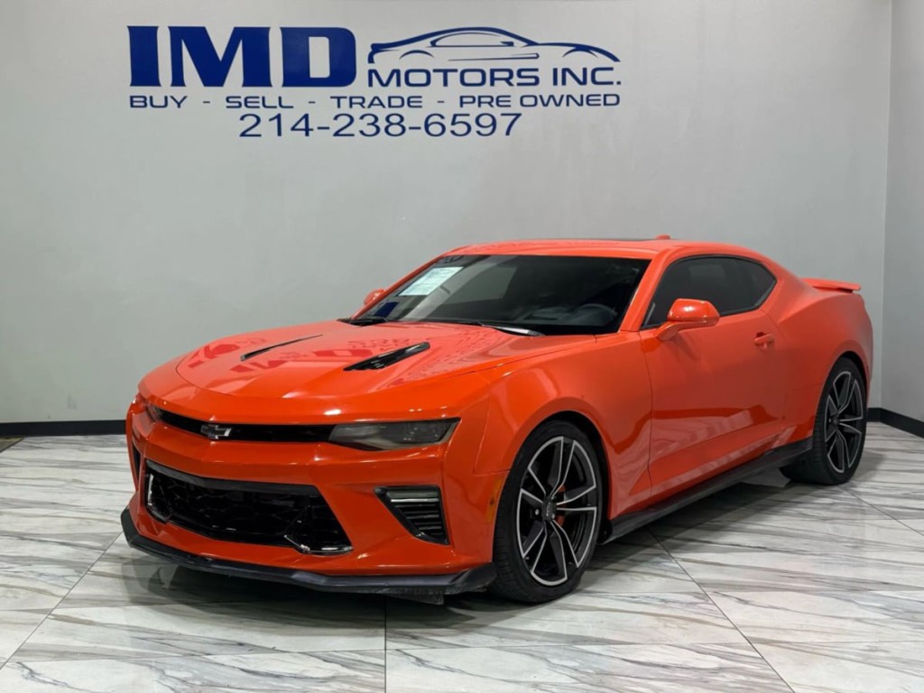 2018 Chevrolet Camaro Image 1
