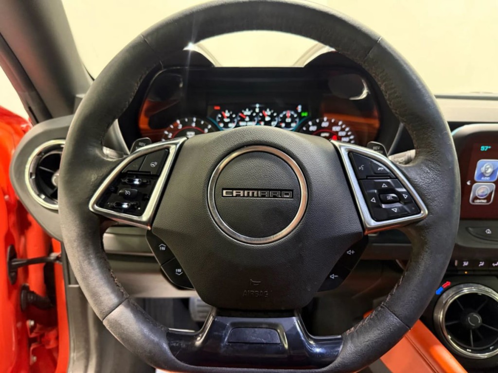 2018 Chevrolet Camaro Image 15