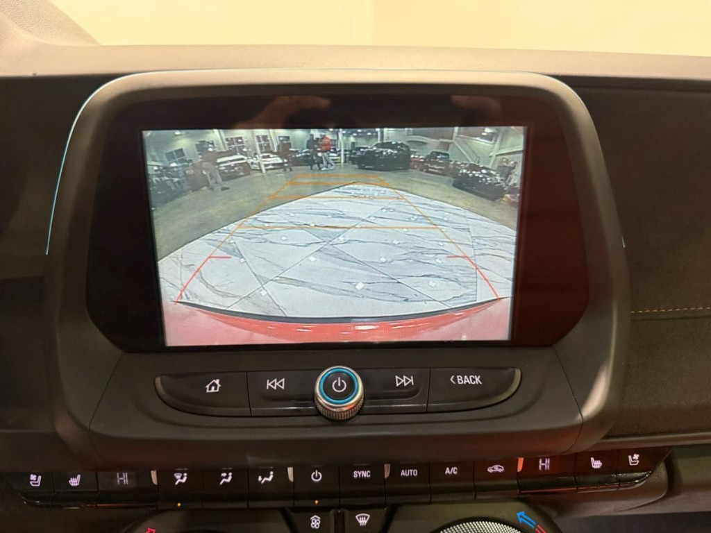 2018 Chevrolet Camaro Image 20