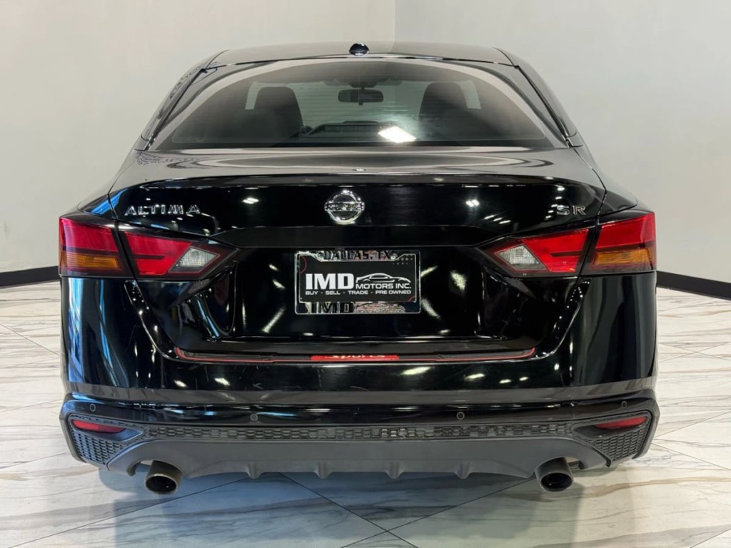 2020 Nissan Altima Image 7