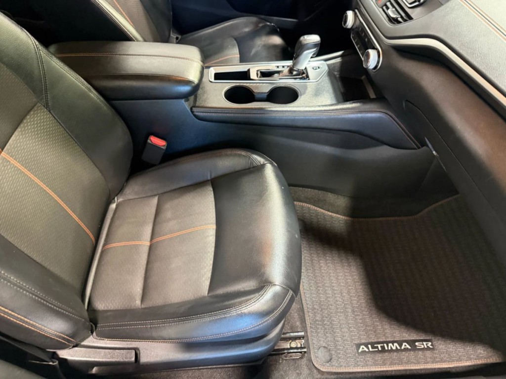 2020 Nissan Altima Image 27