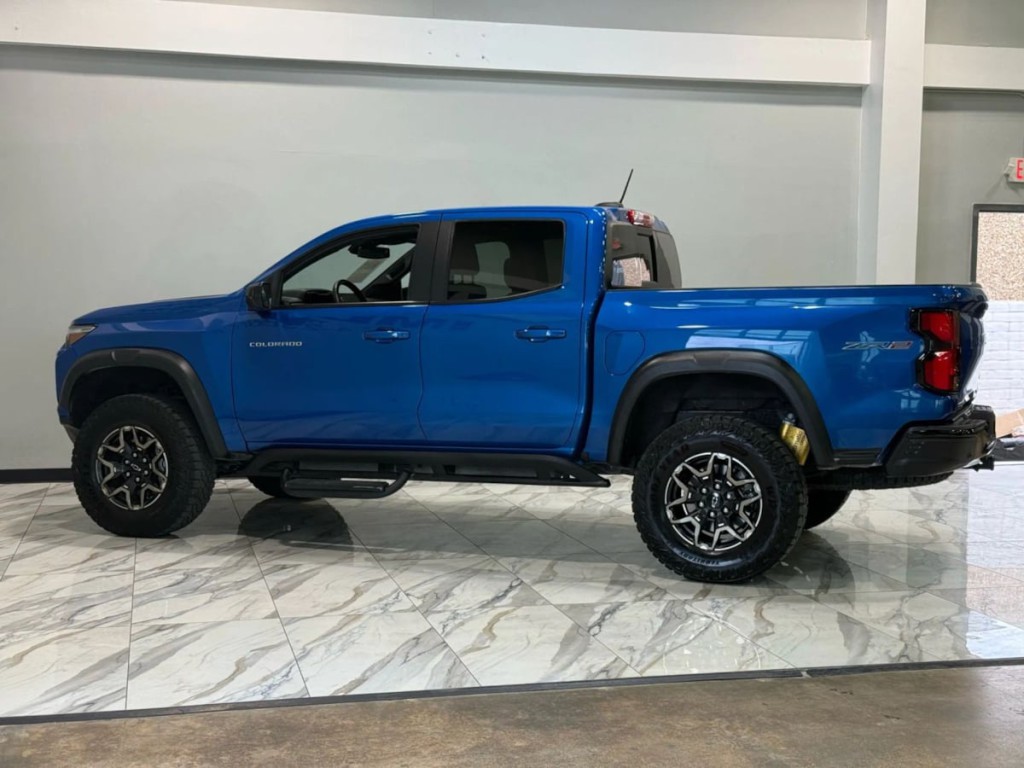 2023 Chevrolet Colorado Image 10