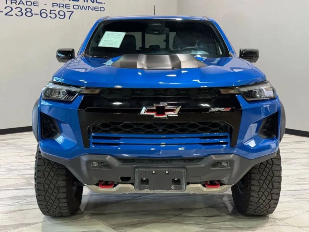 2023 Chevrolet Colorado Image 3