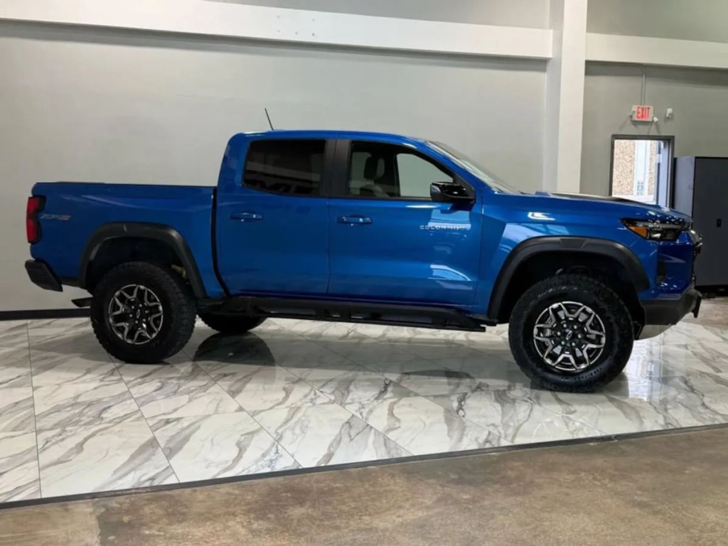 2023 Chevrolet Colorado Image 6