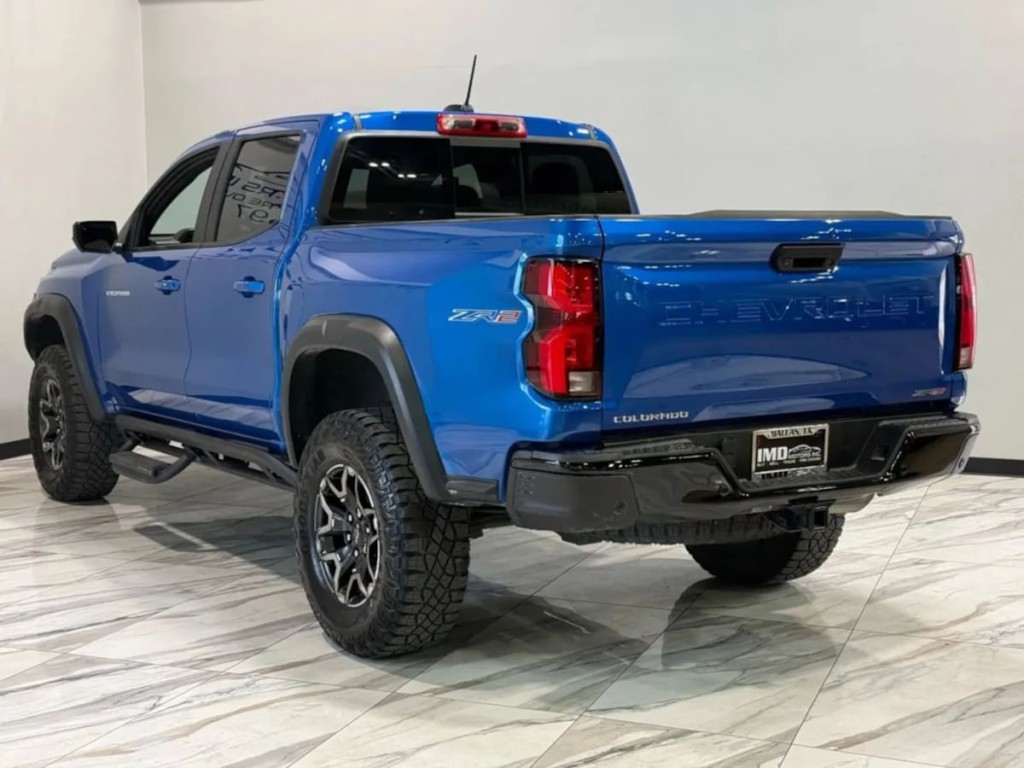 2023 Chevrolet Colorado Image 9