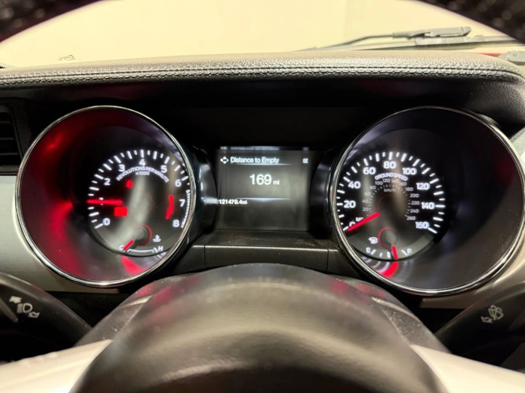 2016 Ford Mustang Image 16