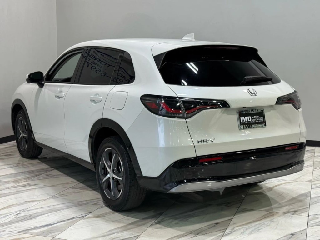 2023 Honda HR-V Image 8