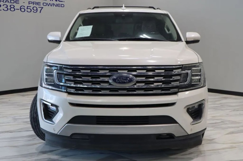 2018 Ford Expedition Image 2