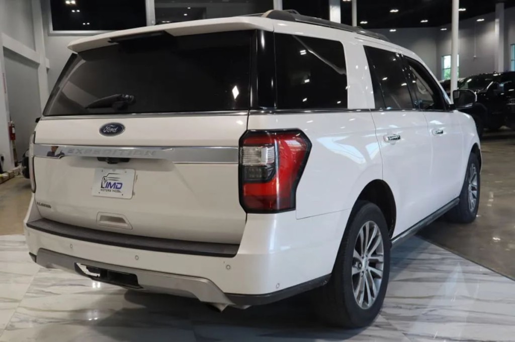 2018 Ford Expedition Image 5