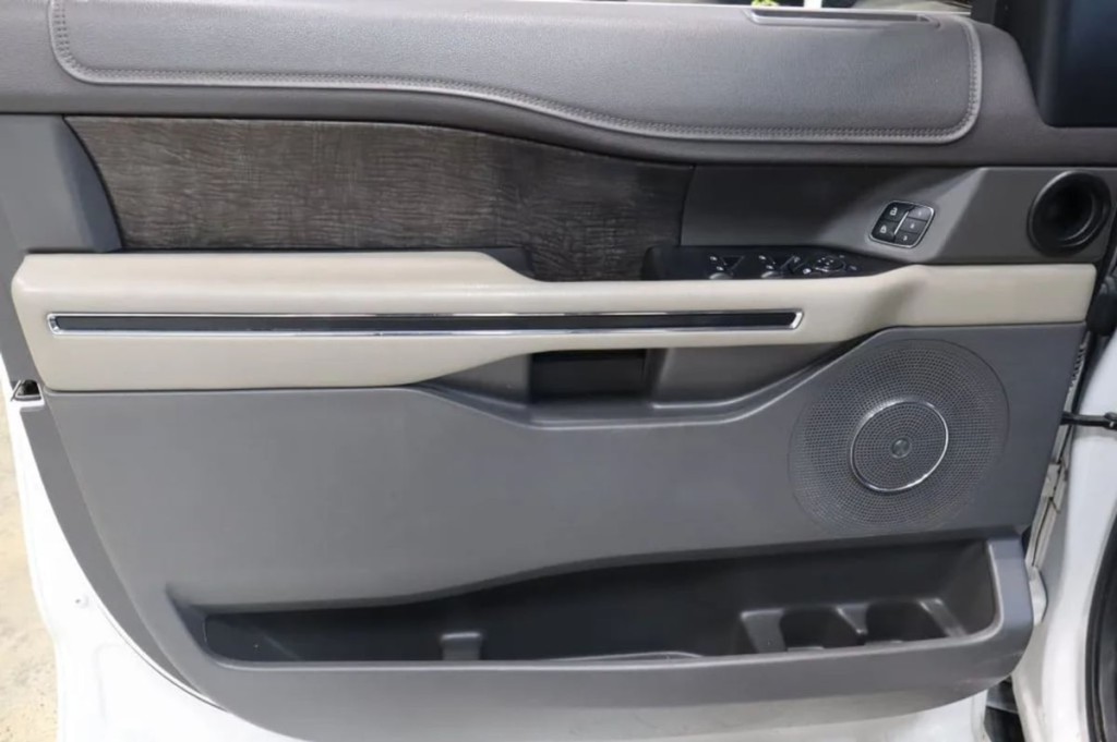 2018 Ford Expedition Image 10