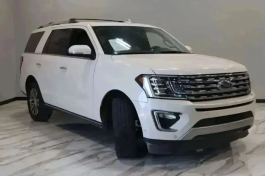 2018 Ford Expedition Image 3