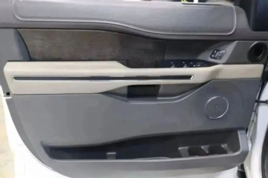 2018 Ford Expedition Image 10