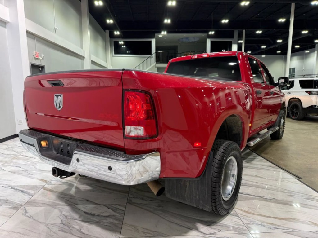 2018 RAM 3500 Image 4