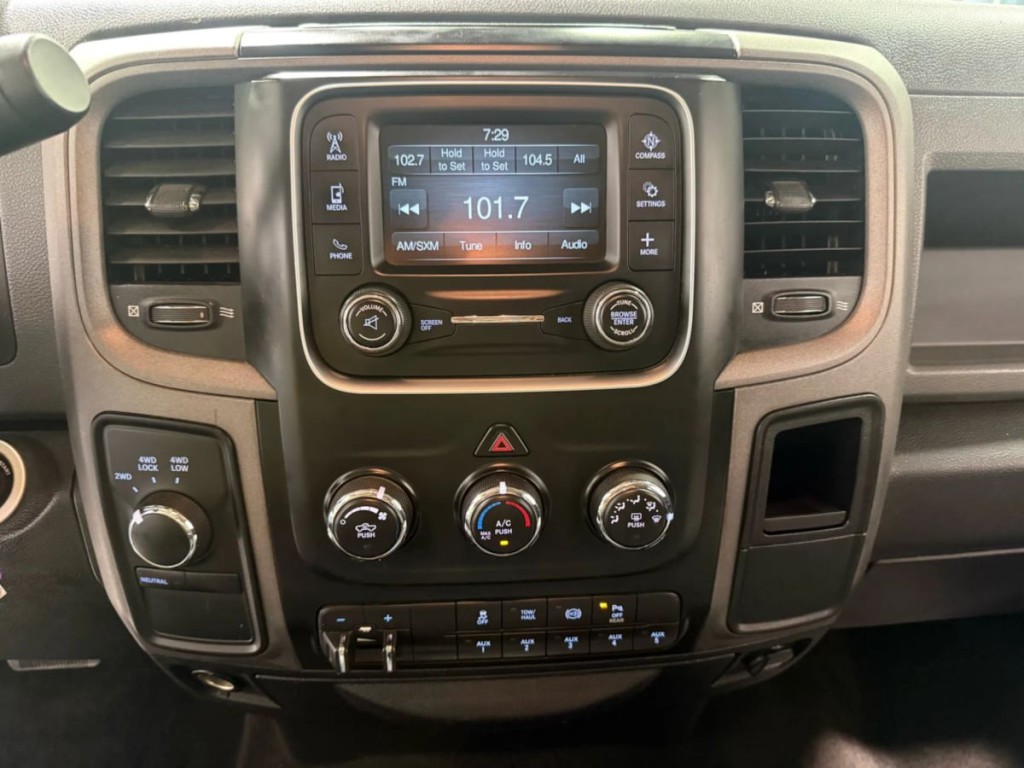 2018 RAM 3500 Image 13