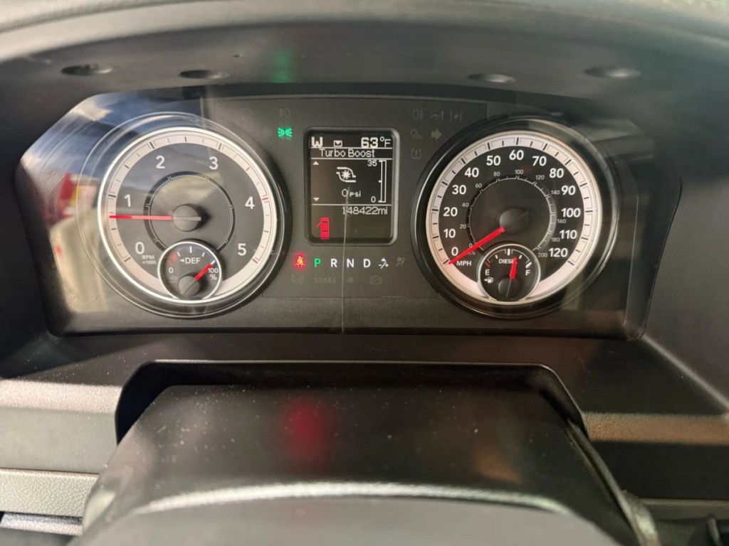 2018 RAM 3500 Image 15