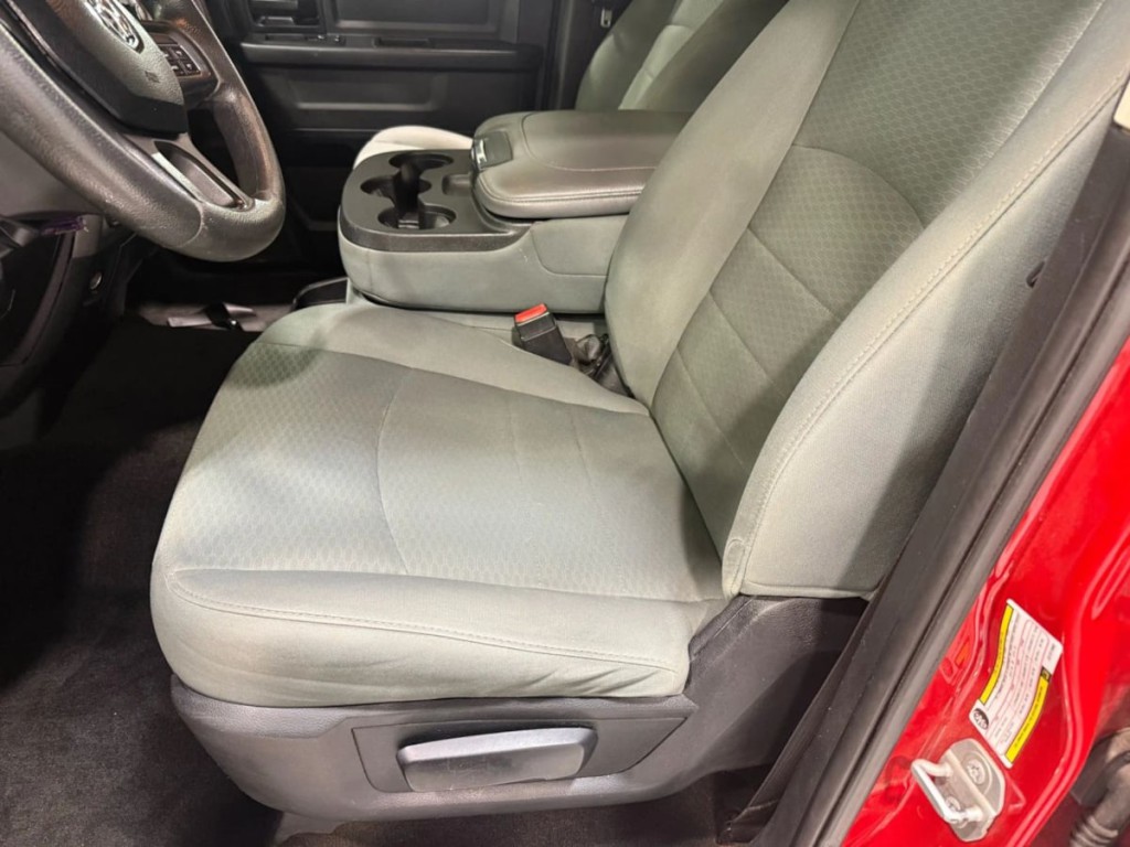 2018 RAM 3500 Image 18