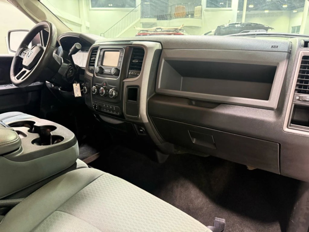 2018 RAM 3500 Image 21