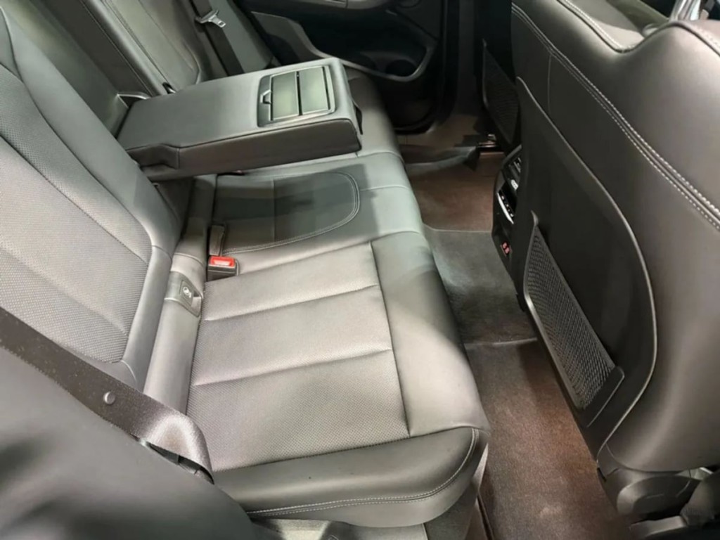 2024 BMW X3 Image 33