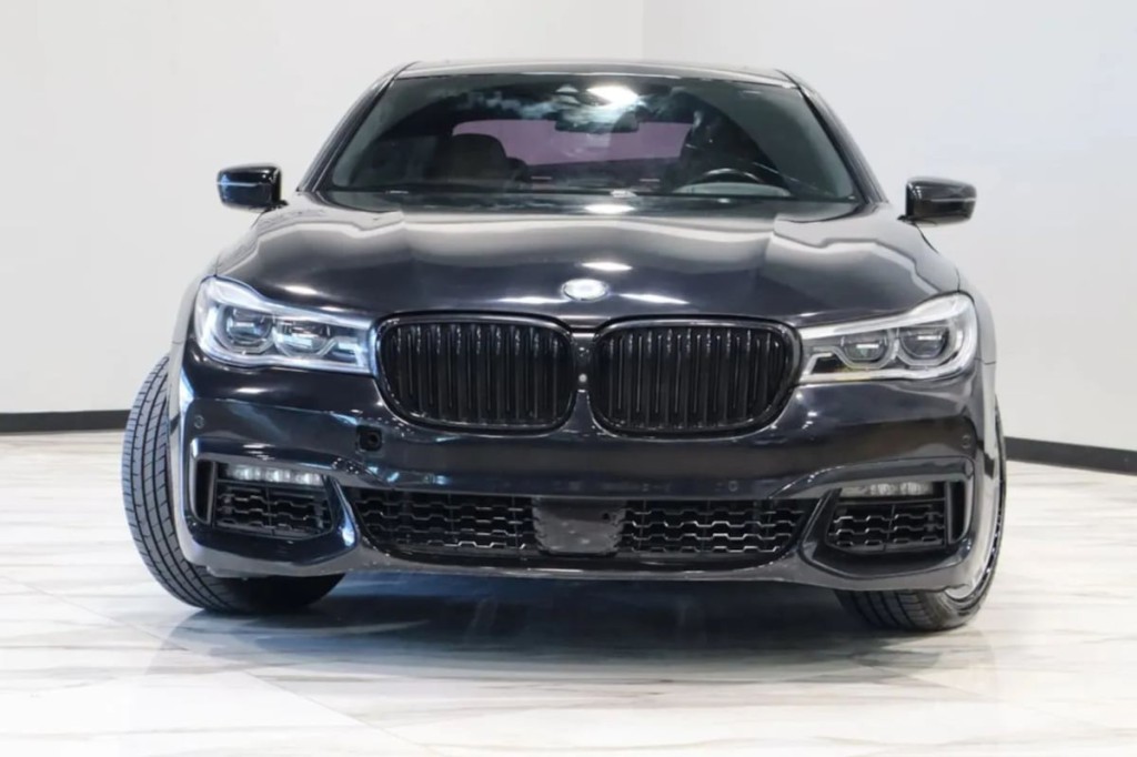 2016 BMW 7 Series Image 3