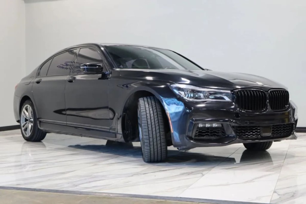 2016 BMW 7 Series Image 4