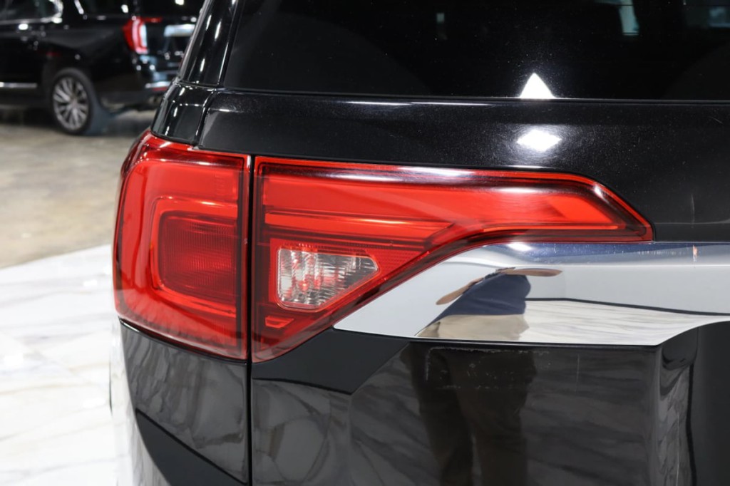 2018 GMC Acadia Image 12