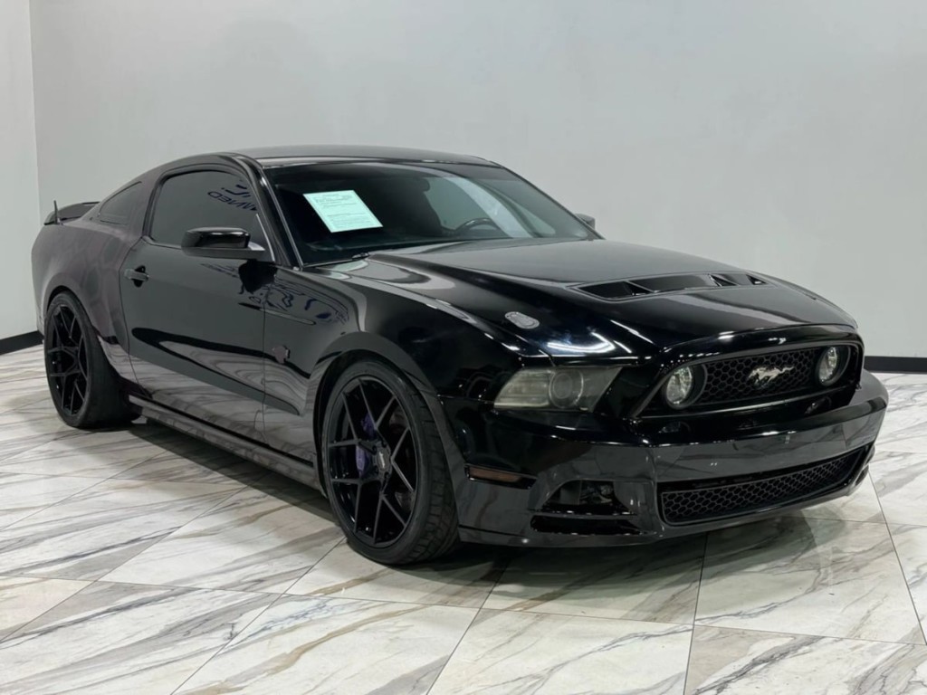 2013 Ford Mustang Image 4