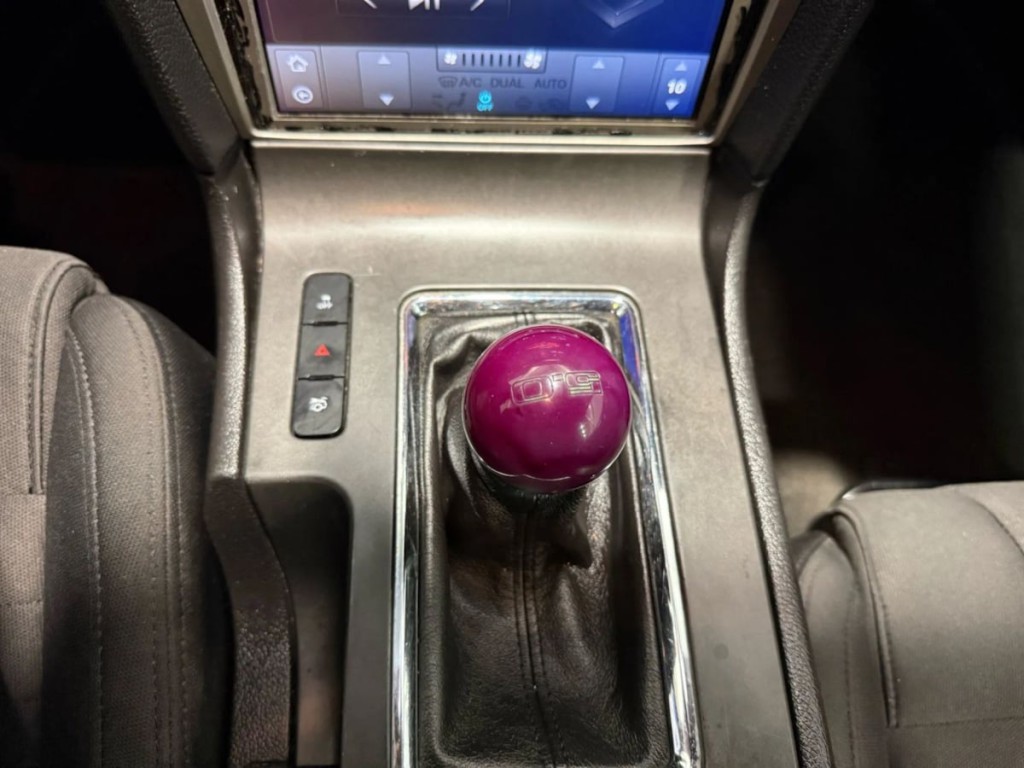 2013 Ford Mustang Image 23