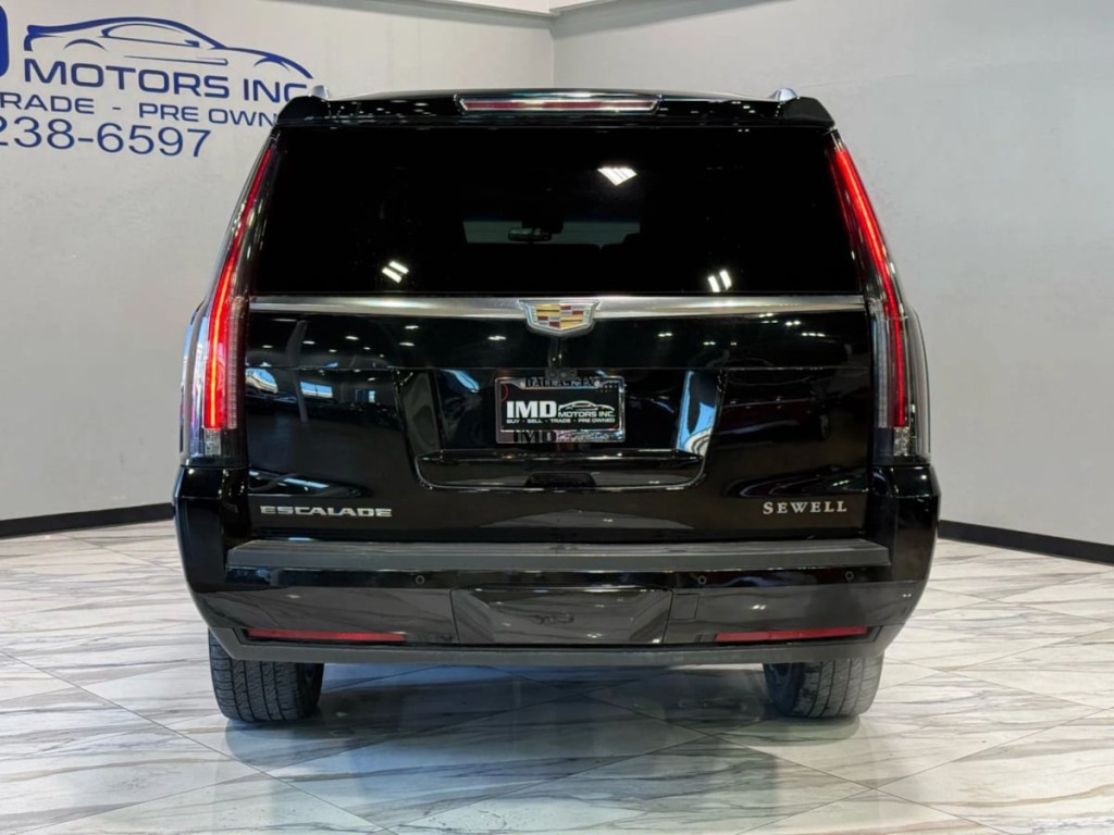 2019 Cadillac Escalade Image 7