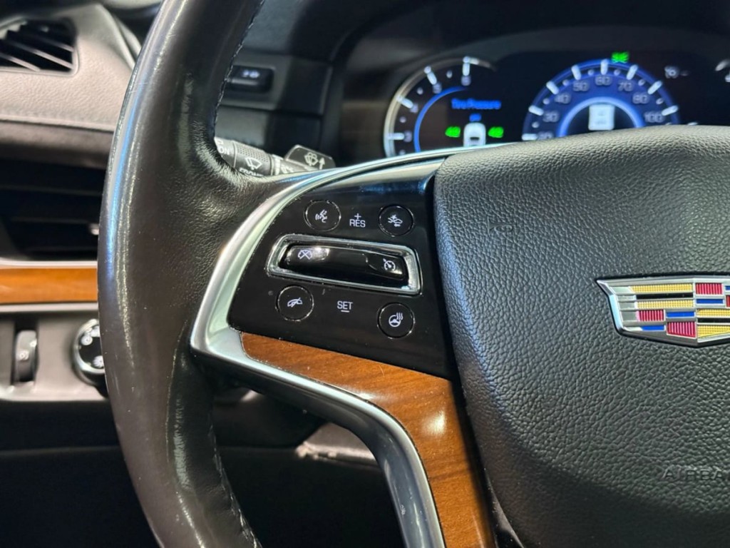 2019 Cadillac Escalade Image 17