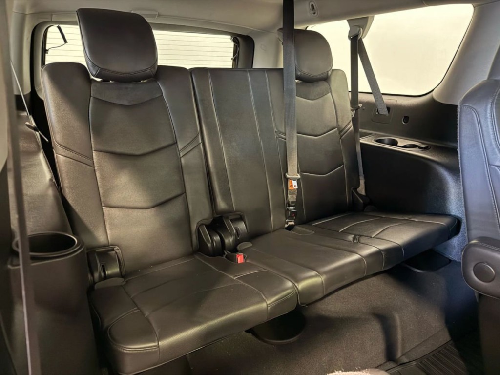 2019 Cadillac Escalade Image 34