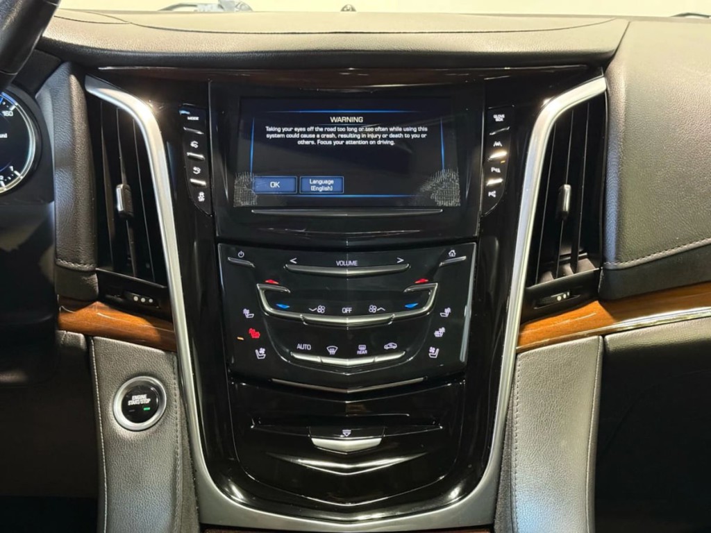 2019 Cadillac Escalade Image 22