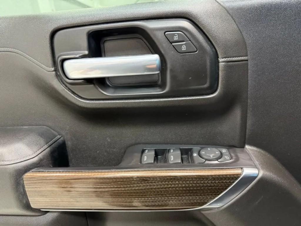 2019 Chevrolet Silverado 1500 Image 10