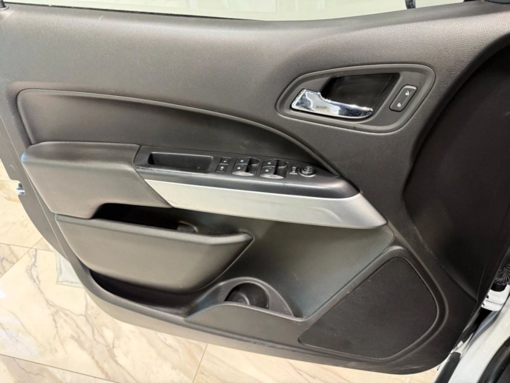 2019 Chevrolet Colorado Image 10