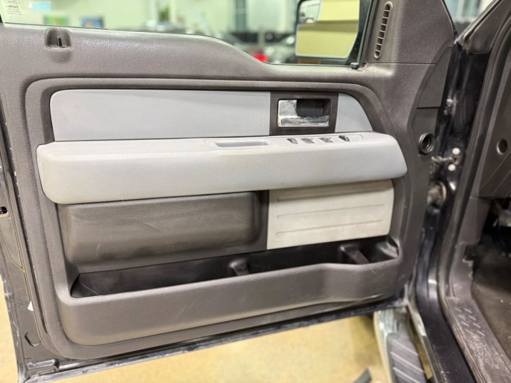 2014 Ford F-150 Image 10