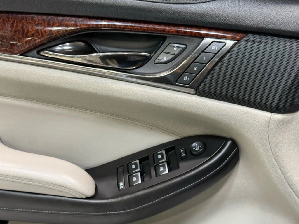 2019 Cadillac CTS Image 12