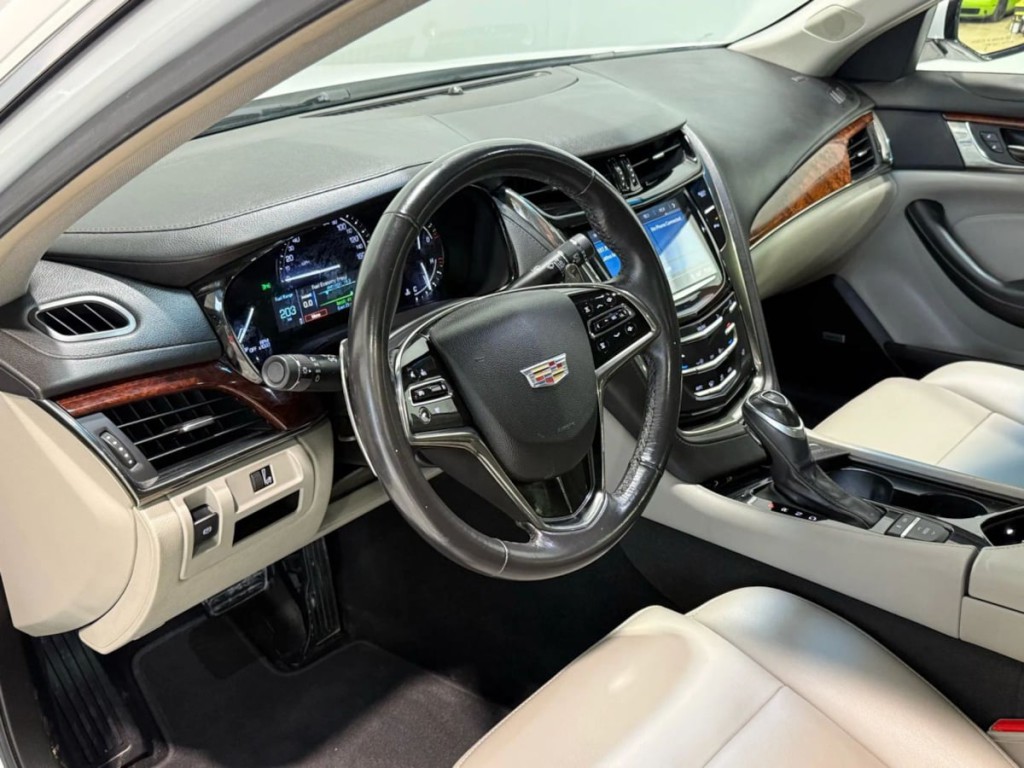 2019 Cadillac CTS Image 13