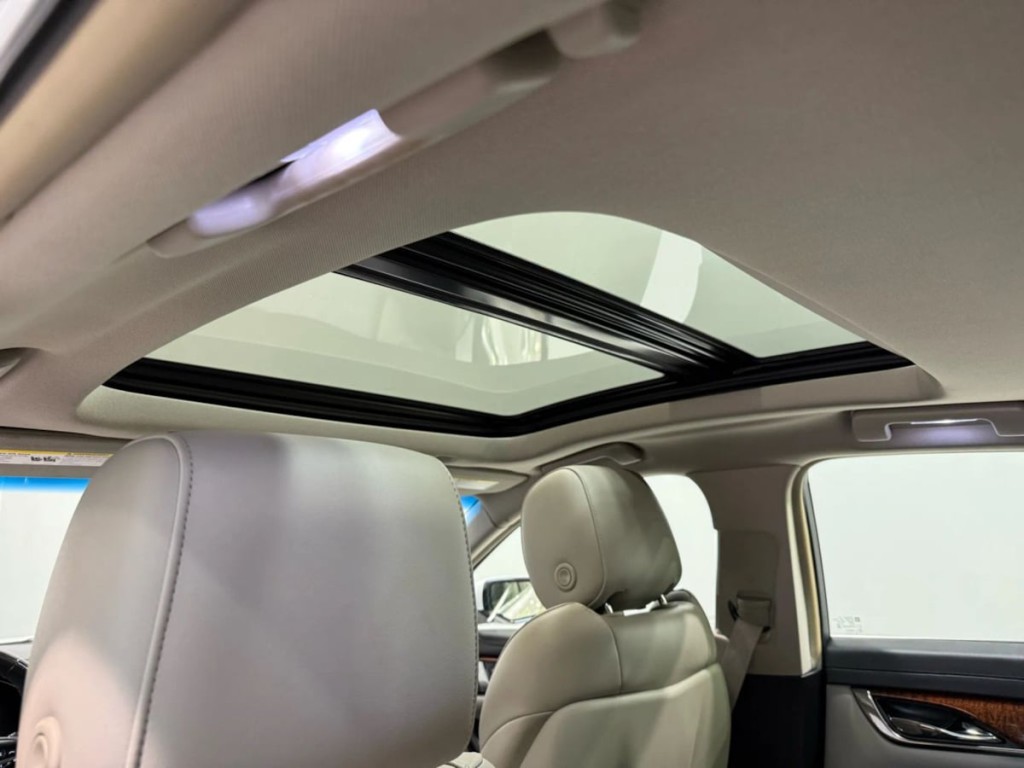 2019 Cadillac CTS Image 25