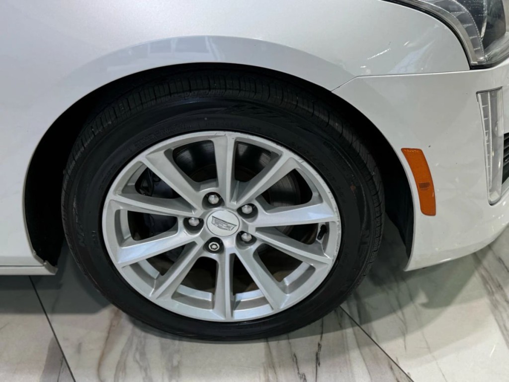 2019 Cadillac CTS Image 30