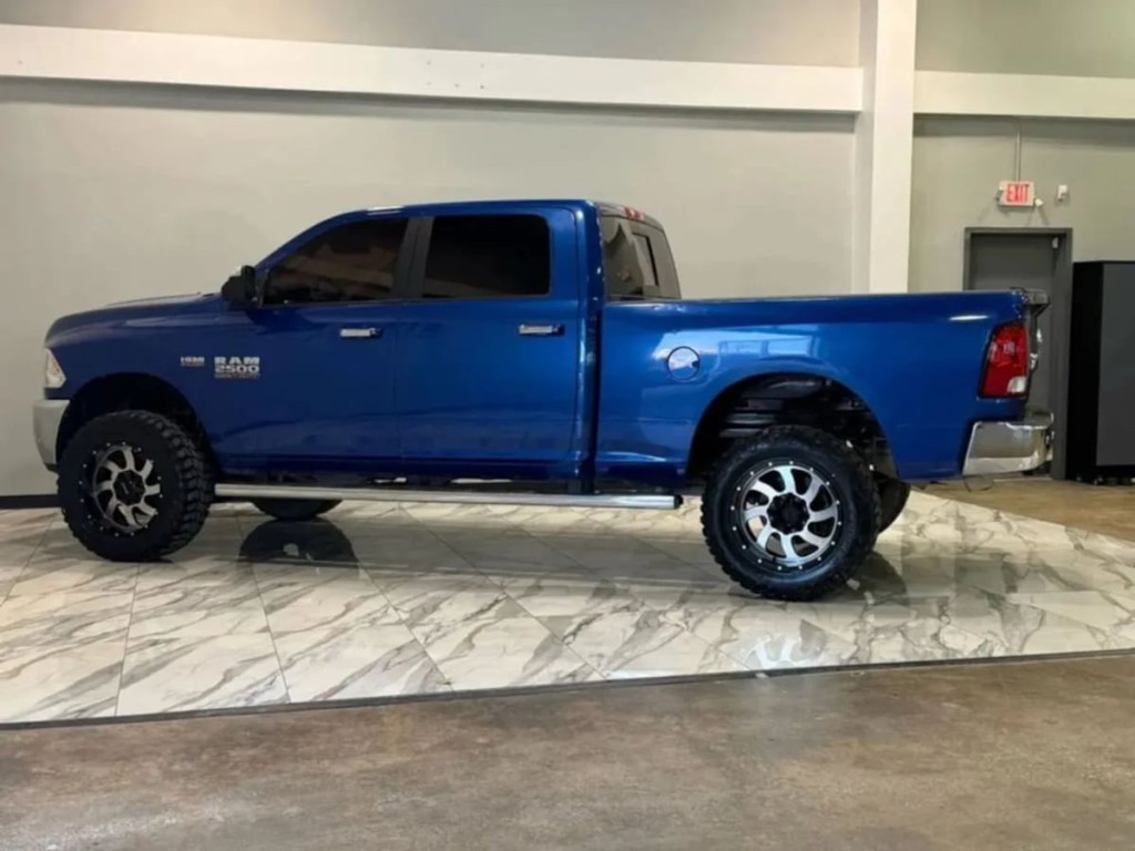 2018 RAM 2500 Image 38